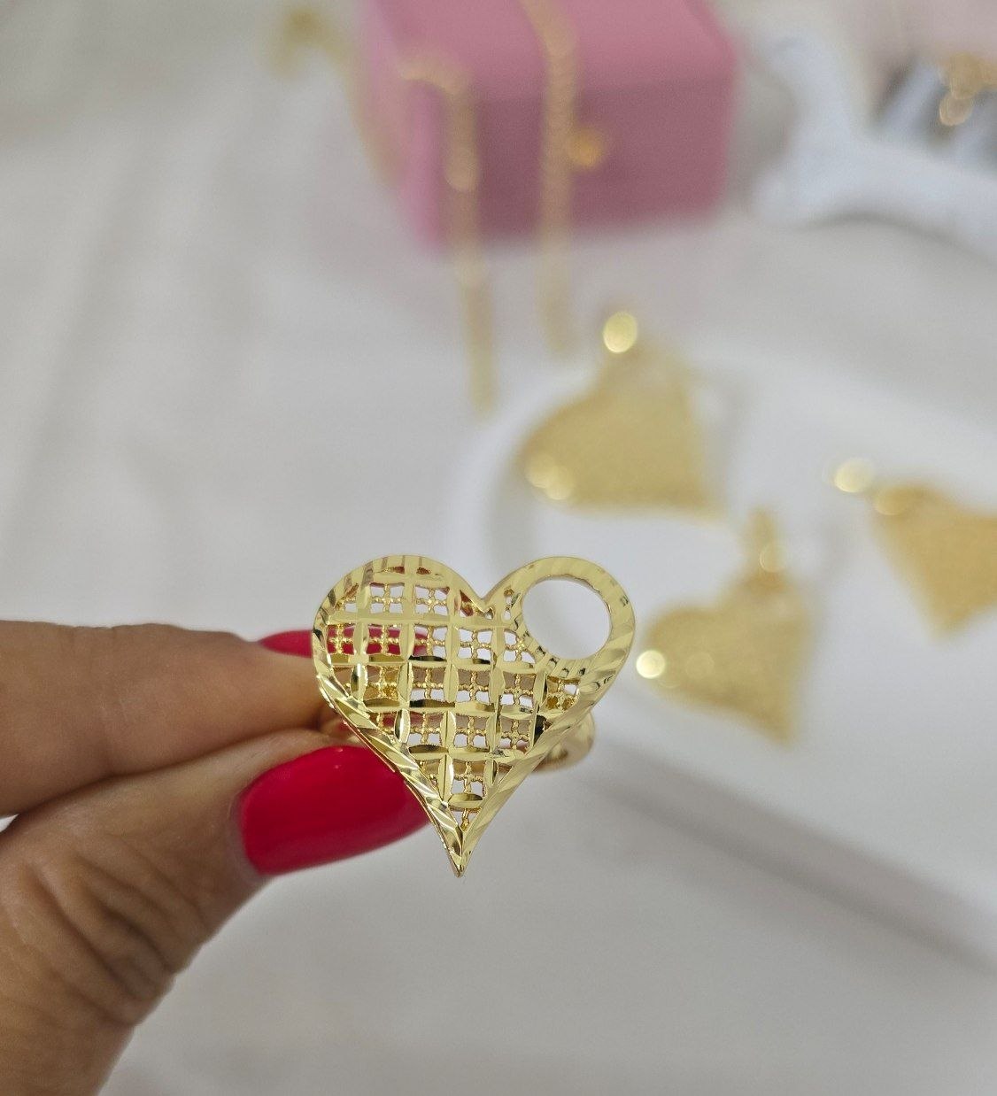 Golden Heart Filigree Textured Jewelry Set