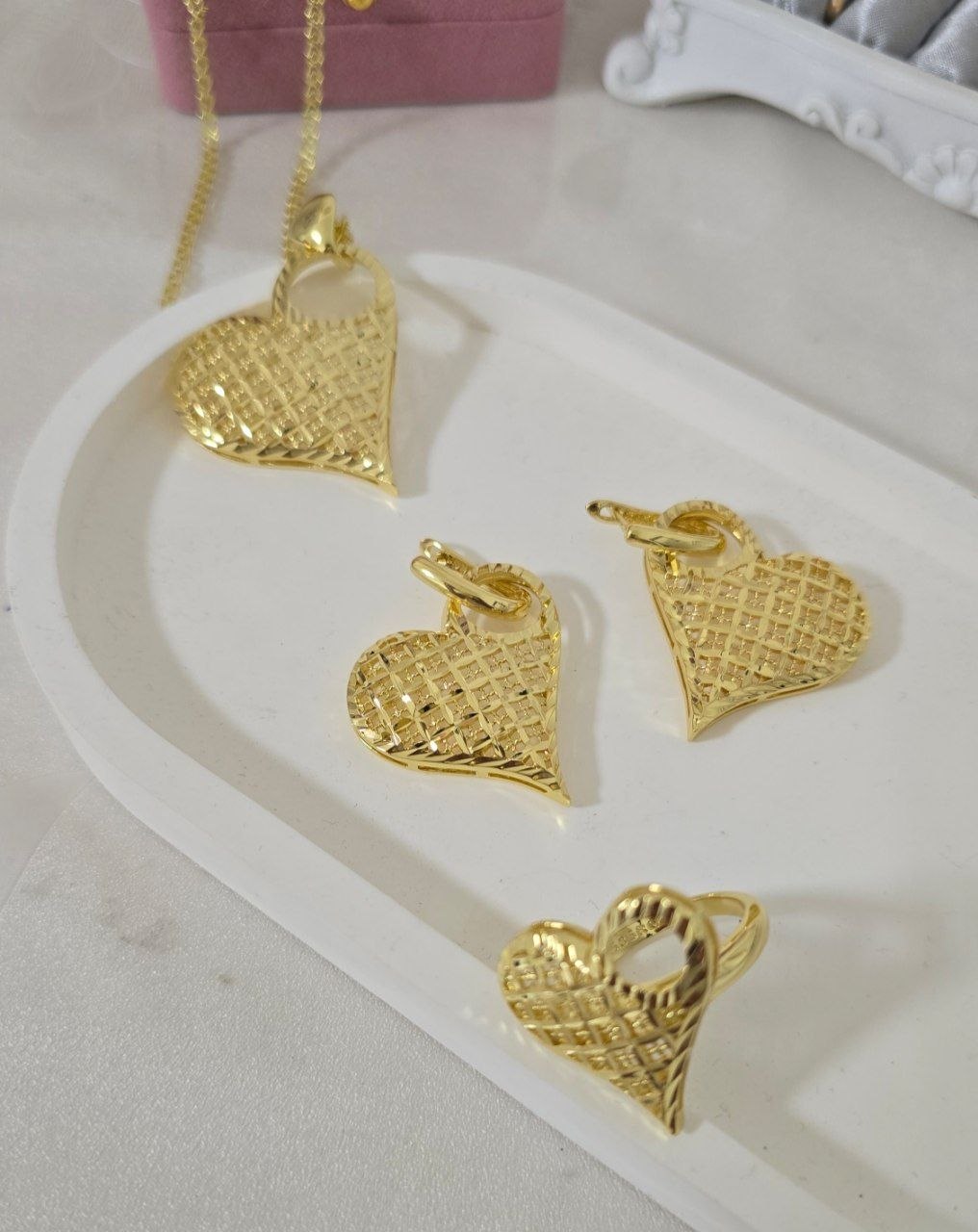 Golden Heart Filigree Textured Jewelry Set
